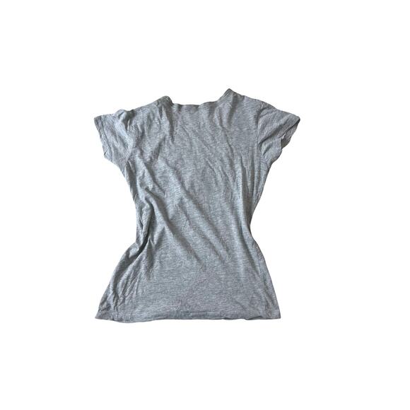 Grey grunge short sleeve top with poineers Somerville text, heart and rose print - Picture 6 of 7